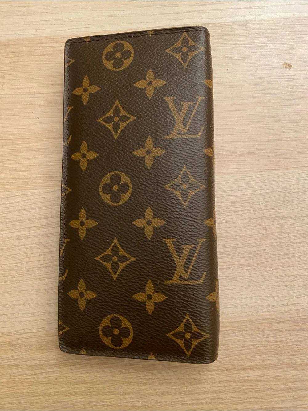 Louis Vuitton Monogram Canvas Brazza Wallet